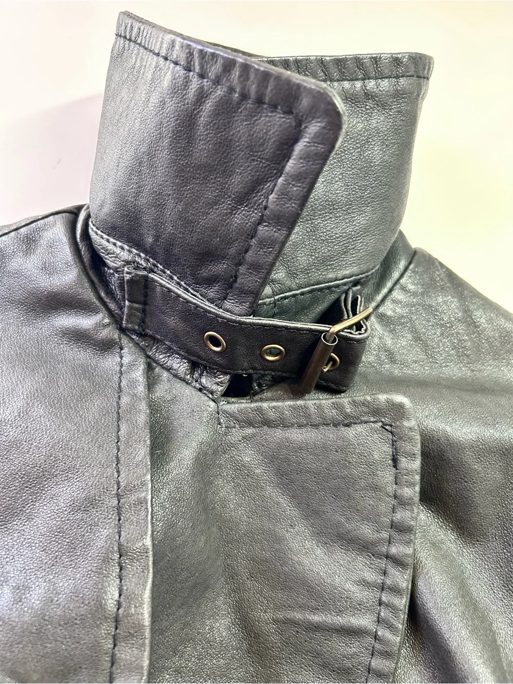 Y2K Le Château Black Leather Trench Coat Painted Back Graphic 90’s Grunge Size S - Picture 7 of 14